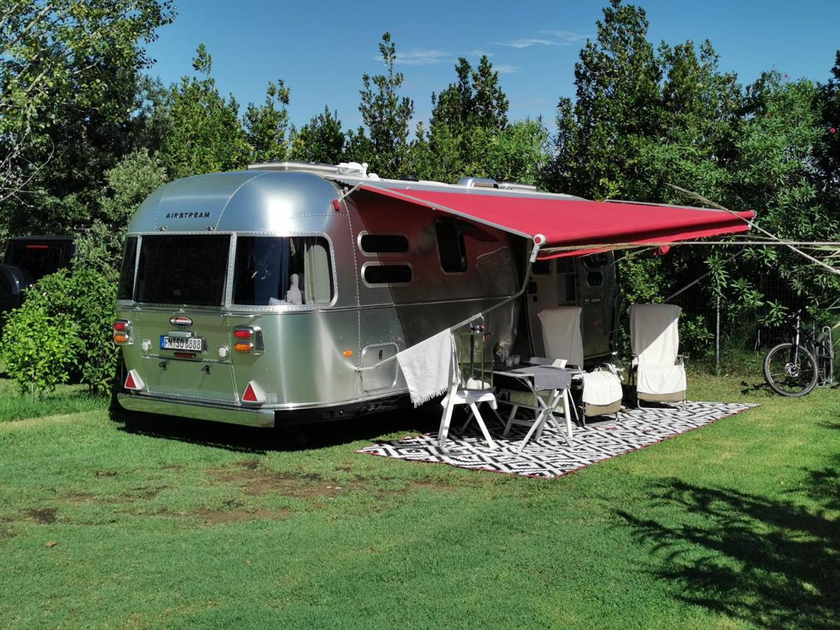 Bnatural Glamping Naturista/Nudista Баратти Экстерьер фото